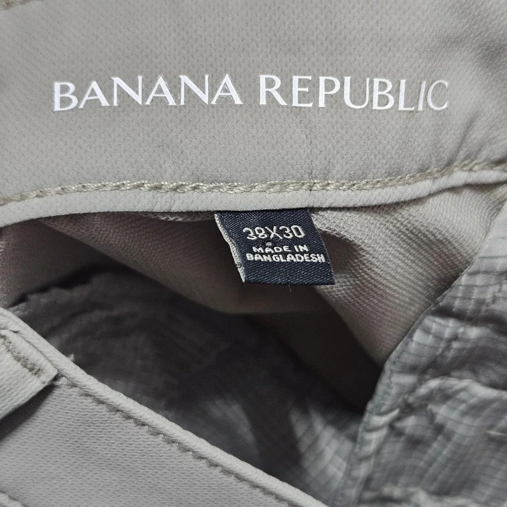 Banana Republic Core Temp Mens Pants 38x30 Light Gray Performance Chino Slim Fit
